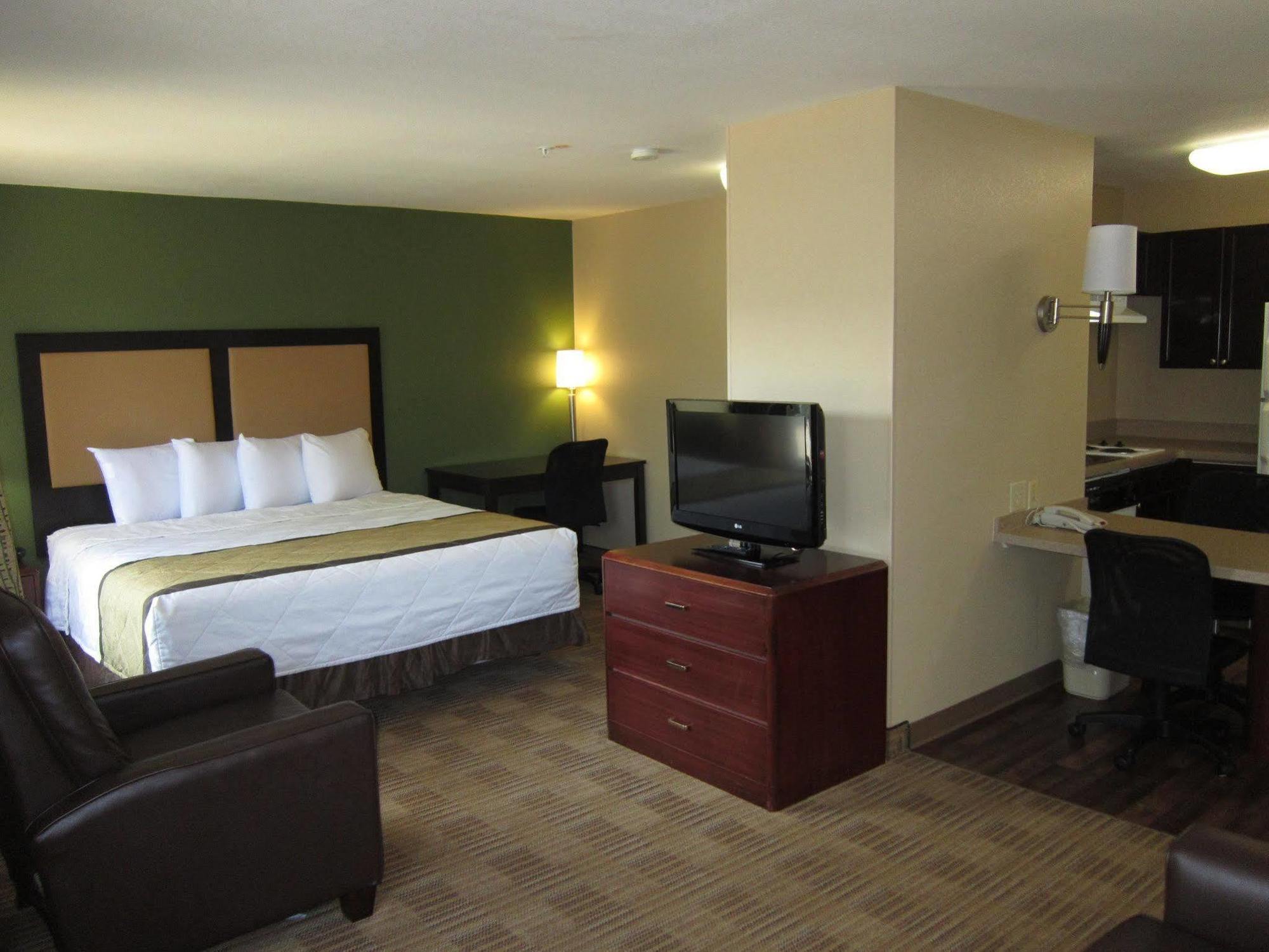 Extended Stay America Suites - Austin - Northwest Arboretum - The Domain Exterior photo